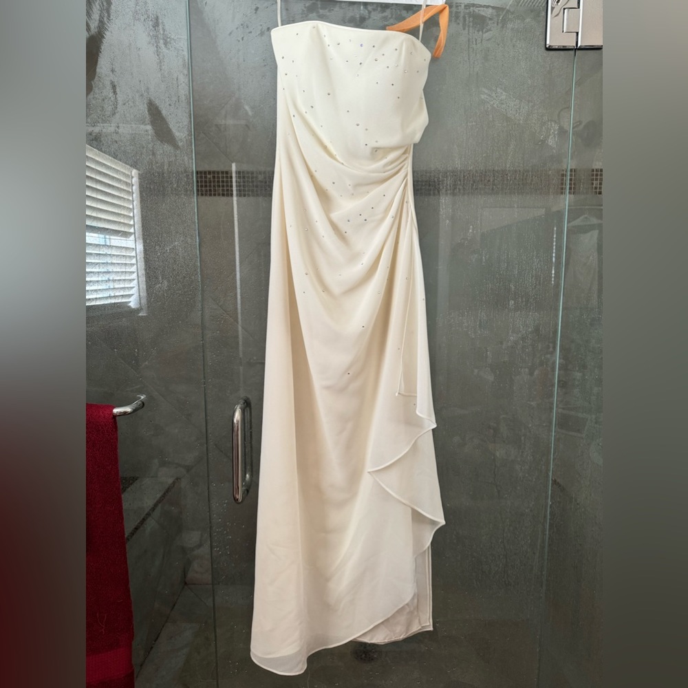 Cream colored Jessica McClintock dress size 6